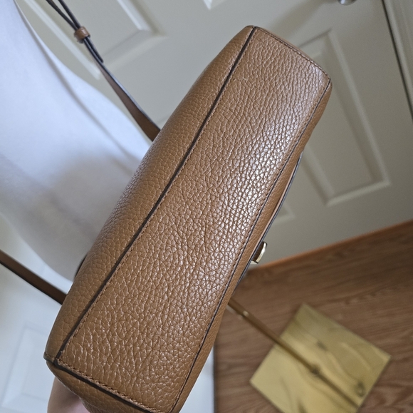Michael Kors Callie brown crossbody bag - Picture 9 of 12